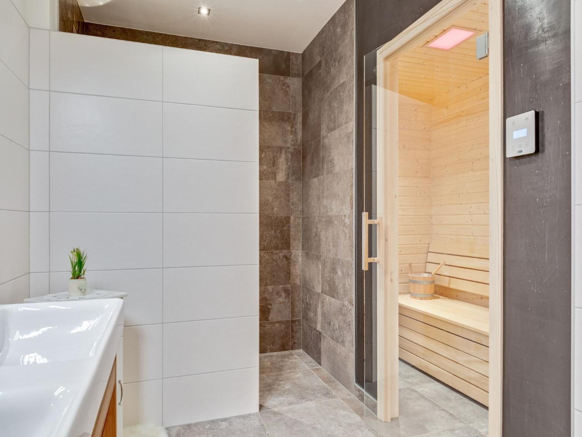 Luxurious Apartment With Sauna In Koenigsleiten Wald im Pinzgau Exterior foto